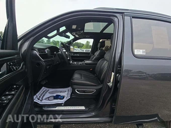 2023 Jeep Grand Wagoneer Series III Obsidian - miniatura 3
