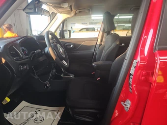 2023 Jeep Renegade Altitude - miniatura 7
