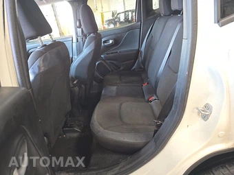 2023 Jeep Renegade Altitude - miniatura 13