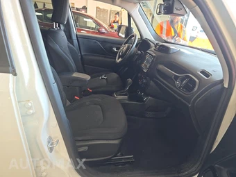 2023 Jeep Renegade Altitude - miniatura 8