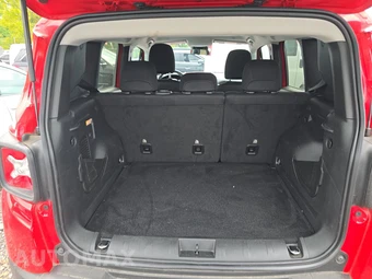 2023 Jeep Renegade Altitude - miniatura 16