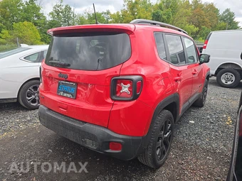 2023 Jeep Renegade Altitude - miniatura 4
