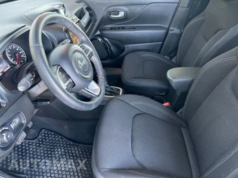 2023 Jeep Renegade Altitude - miniatura 18