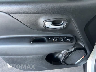 2023 Jeep Renegade Altitude - miniatura 19
