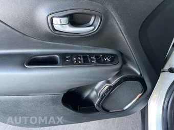 2023 Jeep Renegade Altitude - miniatura 20