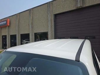 2023 Jeep Renegade Latitude - miniatura 12