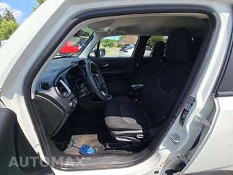 2023 Jeep Renegade Latitude - miniatura 3