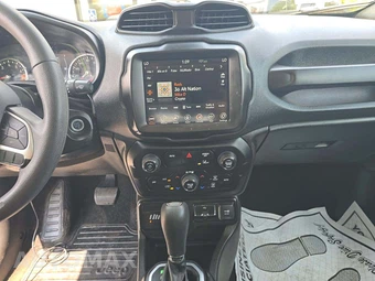 2023 Jeep Renegade Latitude - miniatura 7