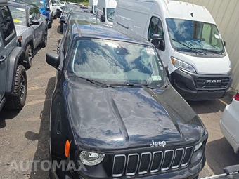 2023 Jeep Renegade Latitude - miniatura 2