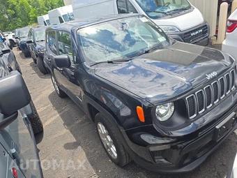 2023 Jeep Renegade Latitude - miniatura 3