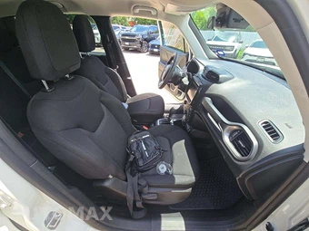 2023 Jeep Renegade Latitude - miniatura 15