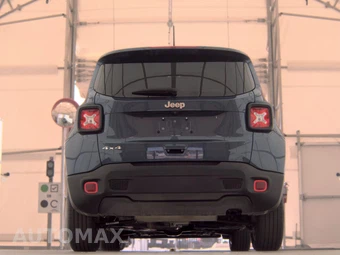 2023 Jeep Renegade Latitude - miniatura 7
