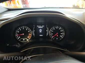 2023 Jeep Renegade Latitude - miniatura 12