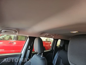 2023 Jeep Renegade Latitude - miniatura 17