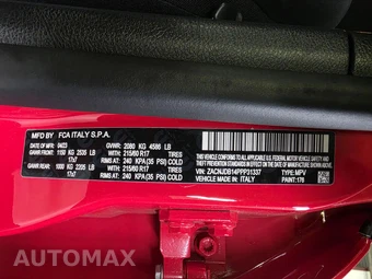 2023 Jeep Renegade Latitude - miniatura 7