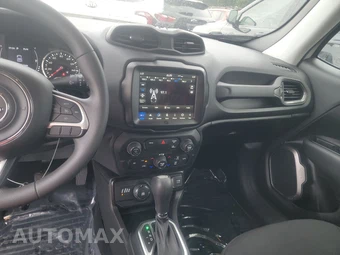 2023 Jeep Renegade Latitude - miniatura 11