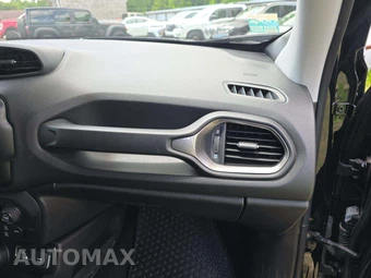 2023 Jeep Renegade Latitude - miniatura 16