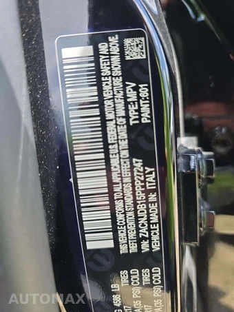 2023 Jeep Renegade Latitude - miniatura 2