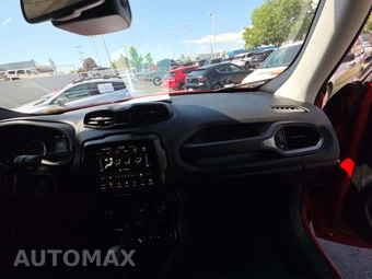 2023 Jeep Renegade Latitude - miniatura 16