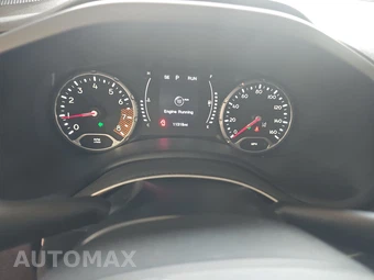 2023 Jeep Renegade Latitude - miniatura 12