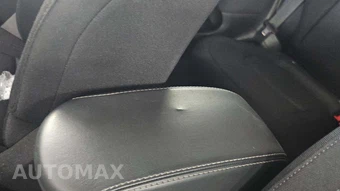 2023 Jeep Renegade Latitude – miniatura 27