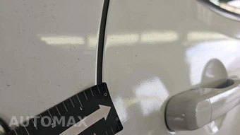 2023 Jeep Renegade Latitude – miniatura 35
