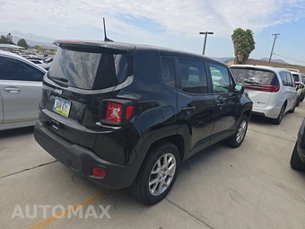 2023 Jeep Renegade Latitude - miniatura 4