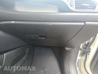 2023 Jeep Renegade Limited - miniatura 19