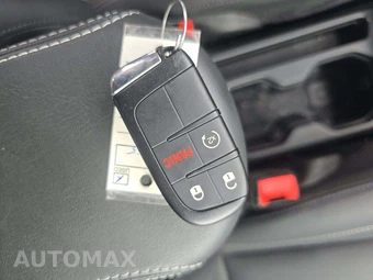2023 Jeep Renegade Limited - miniatura 8
