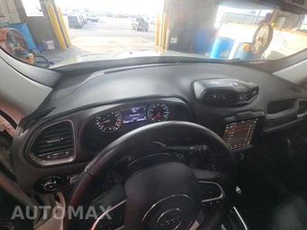 2023 Jeep Renegade Limited - miniatura 11