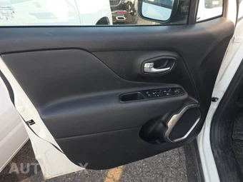 2023 Jeep Renegade Limited - miniatura 15