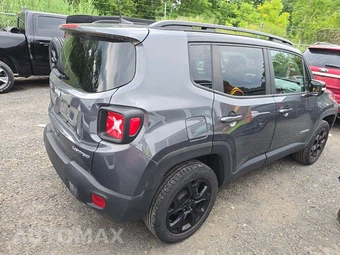 2023 Jeep Renegade Limited - miniatura 4