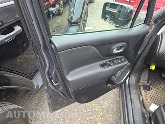 2023 Jeep Renegade Limited - miniatura 9