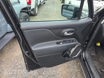 2023 Jeep Renegade Limited - miniatura 9