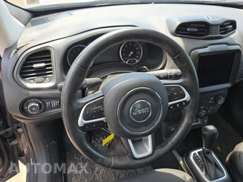 2023 Jeep Renegade Limited - miniatura 10