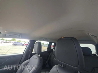 2023 Jeep Renegade Limited - miniatura 11