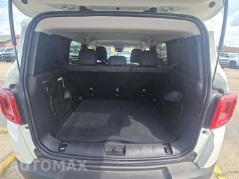 2023 Jeep Renegade Limited - miniatura 14