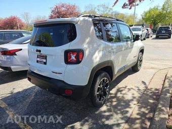 2023 Jeep Renegade Trailhawk - miniatura 3