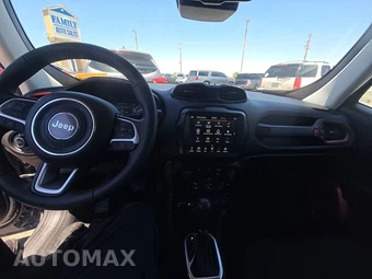 2023 Jeep Renegade Trailhawk - miniatura 11