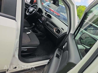 2023 Jeep Renegade Upland Edition - miniatura 18