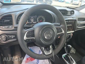 2023 Jeep Renegade Upland Edition – miniatura 10