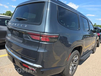 2023 Jeep Wagoneer - miniatura 4
