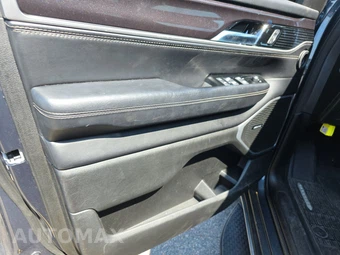 2023 Jeep Wagoneer - miniatura 9