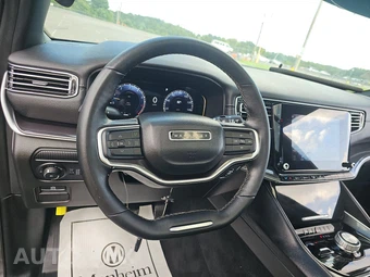 2023 Jeep Wagoneer - miniatura 11