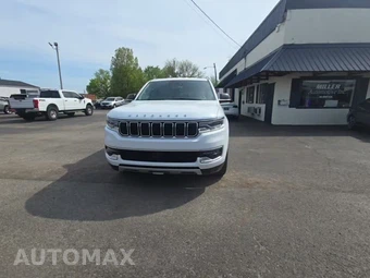 2023 Jeep Wagoneer L Series II - miniatura 2