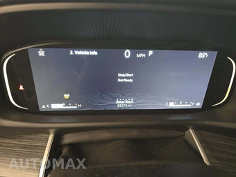 2023 Jeep Wagoneer L Series II - miniatura 9