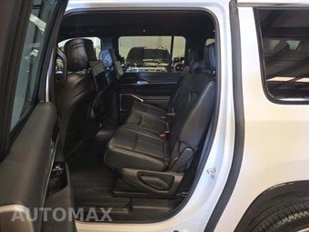 2023 Jeep Wagoneer L Series II - miniatura 13
