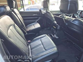 2023 Jeep Wagoneer L Series II - miniatura 17