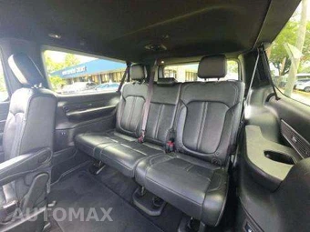 2023 Jeep Wagoneer L Series III - miniatura 14