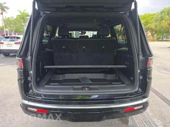 2023 Jeep Wagoneer L Series III - miniatura 15